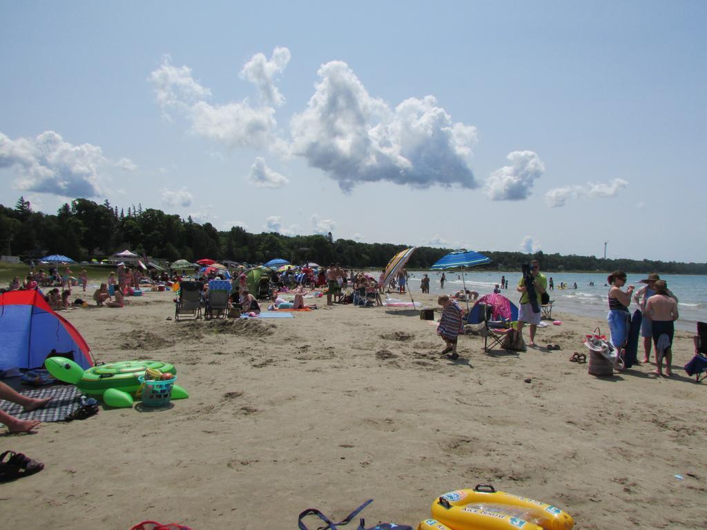 The Maples Cottages In Port Elgin Extérieur photo